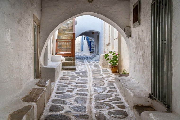 060 Paros, Parikia.jpg